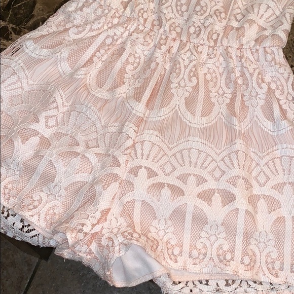 Romper - Picture 2 of 8